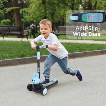 R for Rabbit Road Runner Bunny Kick Scooter - Black Blue