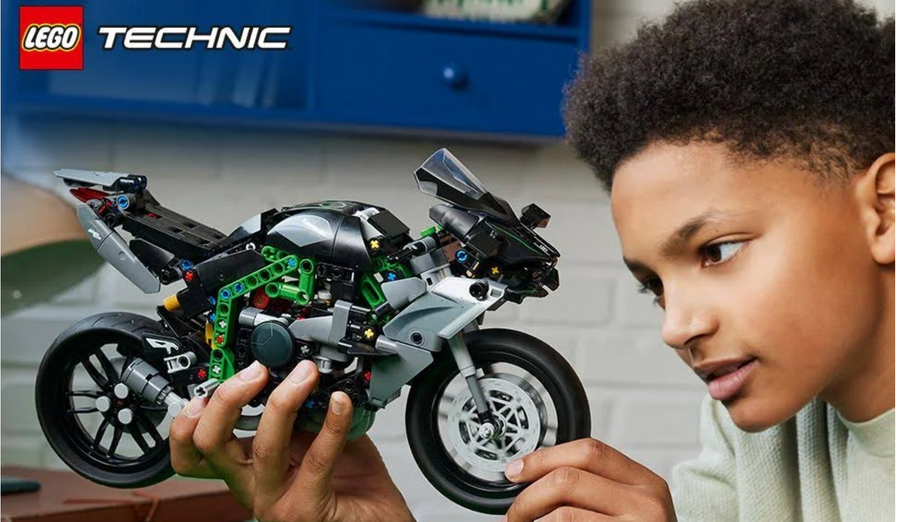 LEGO Technic Kawasaki Ninja H2R Motorcycle 42170